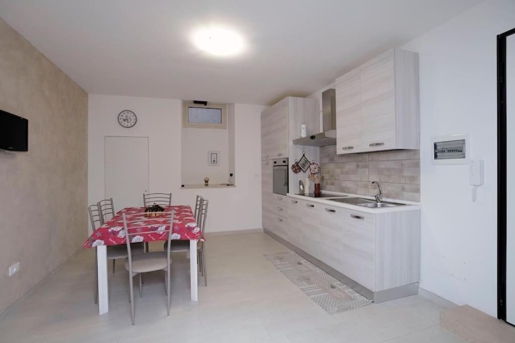 Arcovitti Apartments Монополі Екстер'єр фото